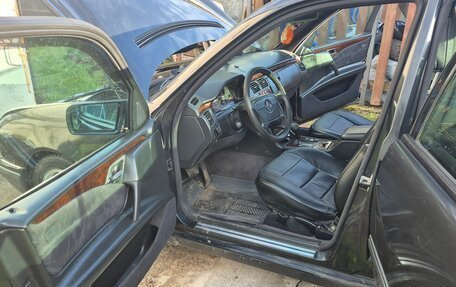 Mercedes-Benz E-Класс, 1996 год, 300 000 рублей, 7 фотография