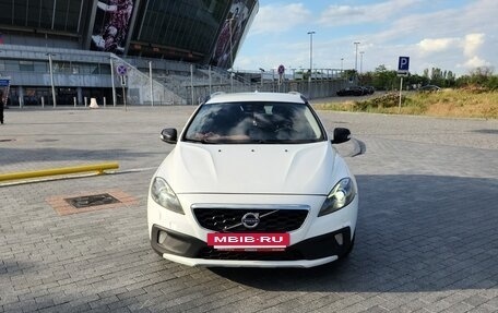 Volvo V40 Cross Country I, 2013 год, 1 270 000 рублей, 2 фотография