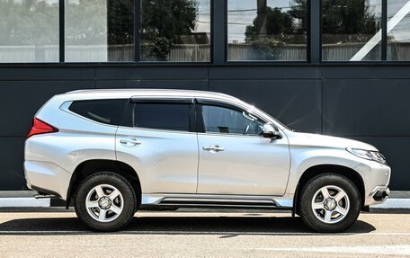 Mitsubishi Pajero Sport III рестайлинг, 2016 год, 2 729 000 рублей, 5 фотография
