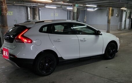Volvo V40 Cross Country I, 2013 год, 1 270 000 рублей, 19 фотография