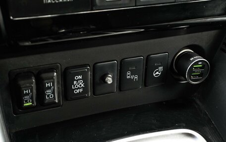 Mitsubishi Pajero Sport III рестайлинг, 2016 год, 2 729 000 рублей, 20 фотография