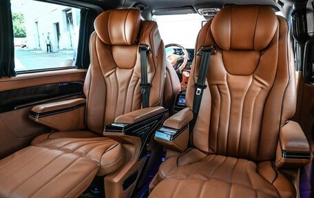 Mercedes-Benz Vito, 2022 год, 6 300 000 рублей, 9 фотография