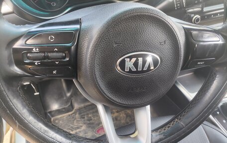 KIA Rio IV, 2018 год, 595 000 рублей, 9 фотография