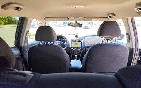 Hyundai Solaris II рестайлинг, 2011 год, 830 000 рублей, 7 фотография