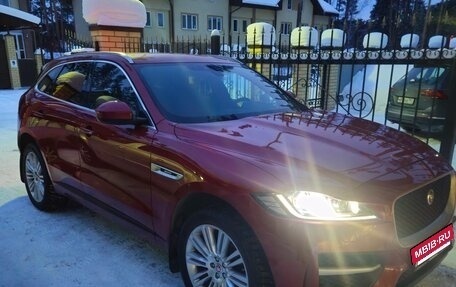 Jaguar F-Pace, 2017 год, 2 600 000 рублей, 2 фотография