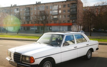 Mercedes-Benz W123, 1982 год, 750 000 рублей, 15 фотография