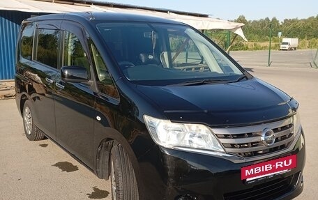 Nissan Serena IV, 2012 год, 1 600 000 рублей, 2 фотография
