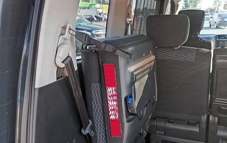 Nissan Serena IV, 2012 год, 1 600 000 рублей, 25 фотография