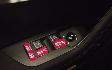 Audi RS 6, 2023 год, 15 000 000 рублей, 12 фотография
