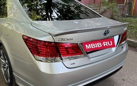 Toyota Crown, 2015 год, 2 350 000 рублей, 6 фотография