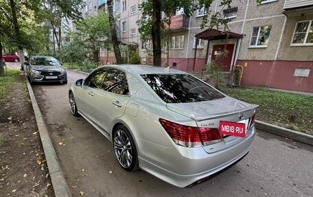 Toyota Crown, 2015 год, 2 350 000 рублей, 21 фотография
