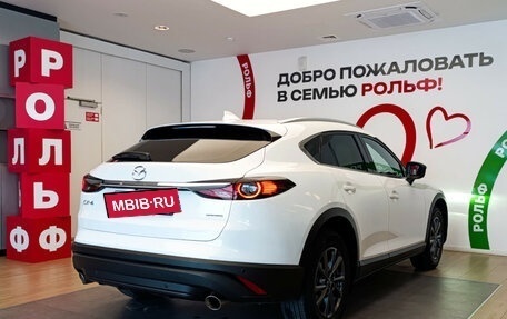 Mazda CX-4, 2023 год, 2 749 000 рублей, 4 фотография