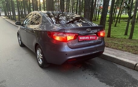 KIA Rio III рестайлинг, 2013 год, 580 000 рублей, 1 фотография
