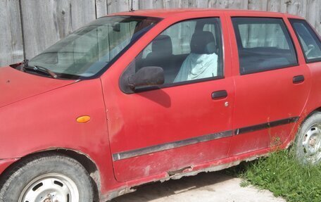 Fiat Punto III Punto Evo рестайлинг, 1997 год, 100 000 рублей, 1 фотография