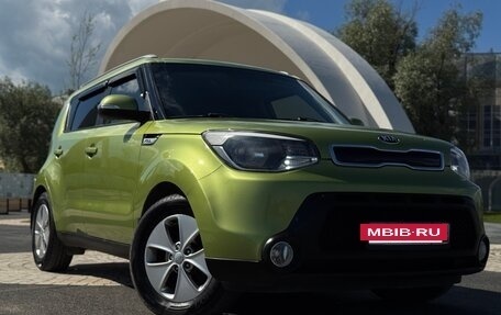 KIA Soul II рестайлинг, 2014 год, 990 000 рублей, 2 фотография