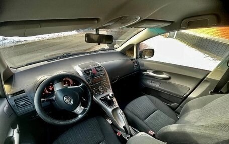 Toyota Auris II, 2008 год, 597 000 рублей, 2 фотография