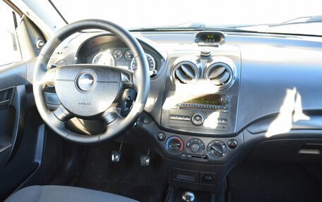 Chevrolet Aveo III, 2006 год, 259 888 рублей, 8 фотография