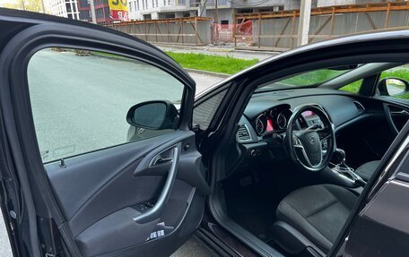 Opel Astra J, 2013 год, 699 999 рублей, 26 фотография