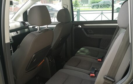 Volkswagen Touran III, 2006 год, 775 000 рублей, 6 фотография