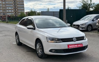Volkswagen Jetta VI, 2013 год, 900 000 рублей, 1 фотография
