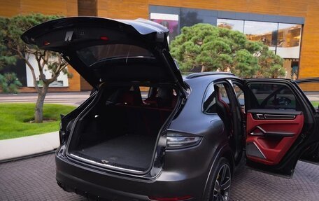 Porsche Cayenne III, 2020 год, 16 000 000 рублей, 10 фотография