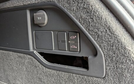 Volkswagen Touareg III, 2011 год, 1 690 000 рублей, 14 фотография