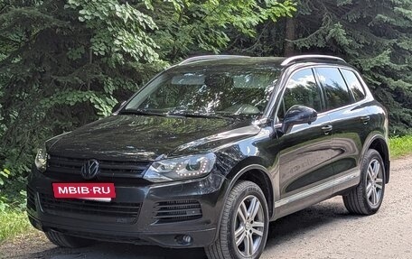 Volkswagen Touareg III, 2011 год, 1 690 000 рублей, 9 фотография