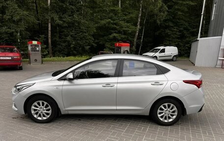 Hyundai Solaris II рестайлинг, 2018 год, 1 150 000 рублей, 8 фотография