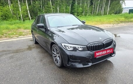 BMW 3 серия, 2020 год, 2 900 000 рублей, 2 фотография