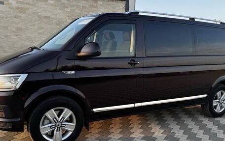 Volkswagen Caravelle T6 рестайлинг, 2015 год, 2 720 000 рублей, 15 фотография