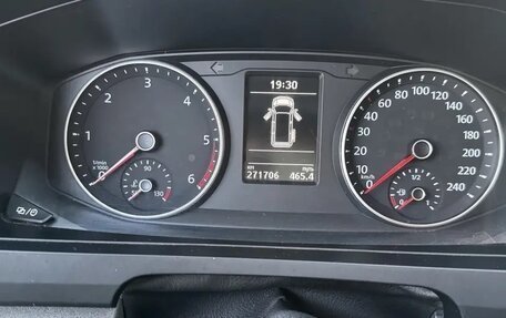 Volkswagen Caravelle T6 рестайлинг, 2015 год, 2 720 000 рублей, 39 фотография