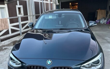 BMW 1 серия, 2011 год, 1 390 000 рублей, 6 фотография