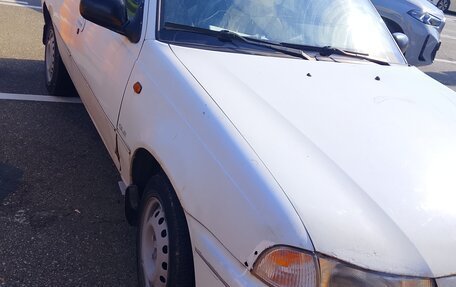 Daewoo Nexia I рестайлинг, 2001 год, 110 000 рублей, 7 фотография