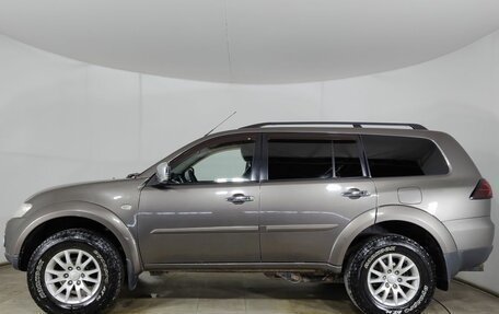 Mitsubishi Pajero Sport II рестайлинг, 2012 год, 1 550 000 рублей, 4 фотография