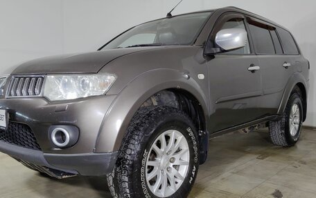 Mitsubishi Pajero Sport II рестайлинг, 2012 год, 1 550 000 рублей, 24 фотография