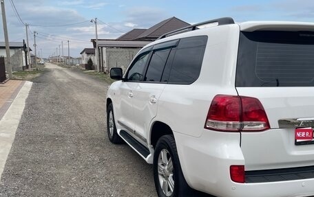 Toyota Land Cruiser 200, 2009 год, 2 600 000 рублей, 1 фотография
