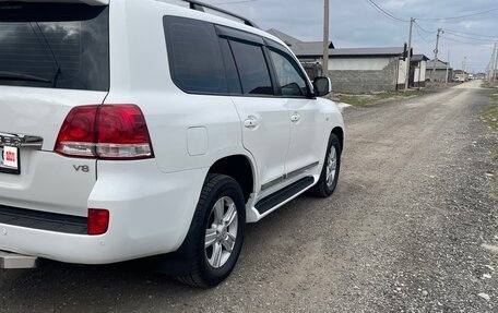 Toyota Land Cruiser 200, 2009 год, 2 600 000 рублей, 2 фотография