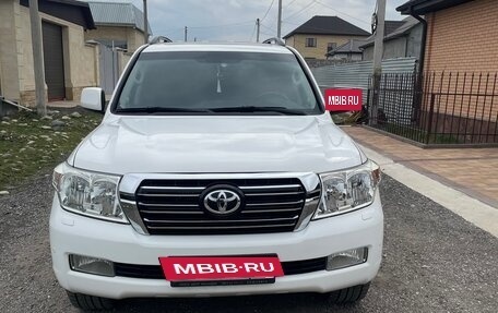 Toyota Land Cruiser 200, 2009 год, 2 600 000 рублей, 5 фотография