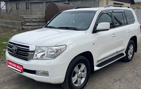 Toyota Land Cruiser 200, 2009 год, 2 600 000 рублей, 6 фотография