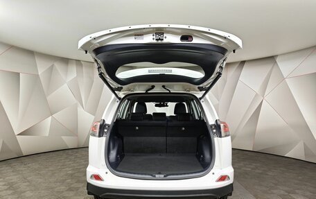 Toyota RAV4, 2019 год, 2 297 000 рублей, 12 фотография