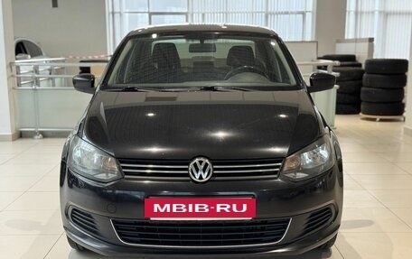 Volkswagen Polo VI (EU Market), 2013 год, 800 000 рублей, 2 фотография