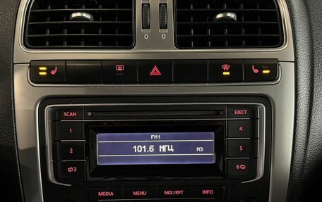 Volkswagen Polo VI (EU Market), 2013 год, 800 000 рублей, 13 фотография