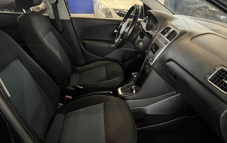 Volkswagen Polo VI (EU Market), 2013 год, 800 000 рублей, 19 фотография