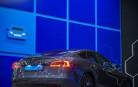 Tesla Model S I, 2017 год, 3 370 000 рублей, 6 фотография