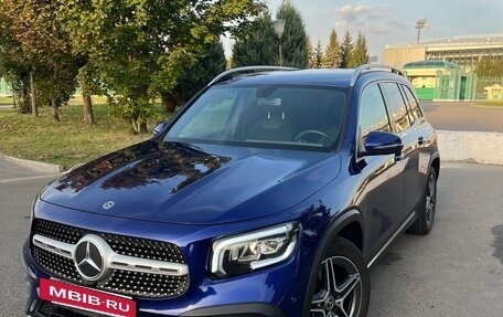 Mercedes-Benz GLB, 2020 год, 3 650 000 рублей, 2 фотография