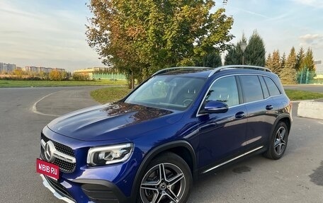Mercedes-Benz GLB, 2020 год, 3 650 000 рублей, 1 фотография