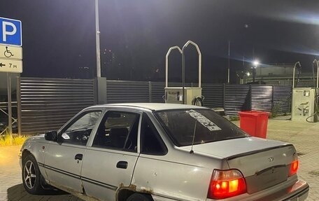 Daewoo Nexia I рестайлинг, 2004 год, 69 000 рублей, 1 фотография