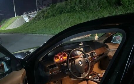 BMW 7 серия, 2002 год, 550 000 рублей, 11 фотография