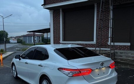 Toyota Camry, 2019 год, 2 200 000 рублей, 8 фотография