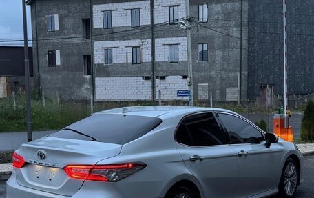 Toyota Camry, 2019 год, 2 200 000 рублей, 6 фотография